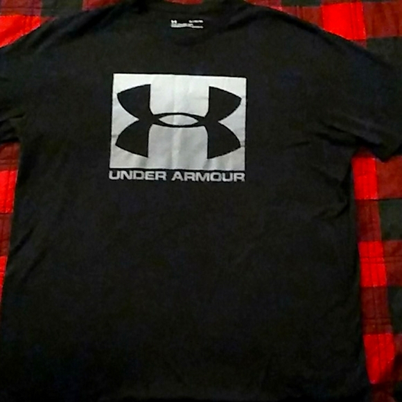 Under Armour Other - Under Armour Tshirt